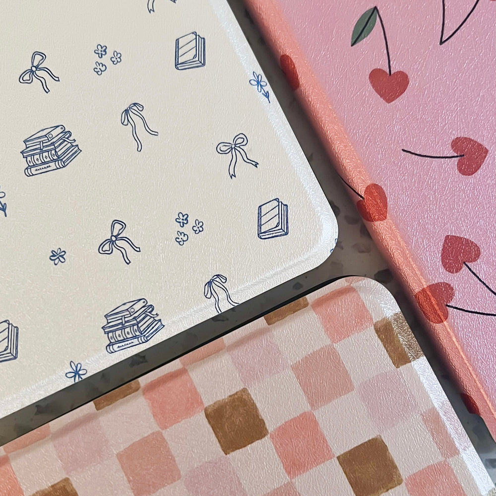 Bows, Books & Flowers Kindle Case