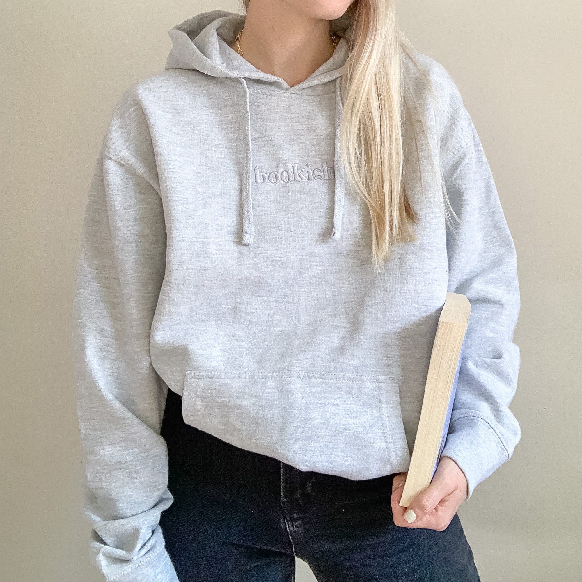 Paradis svar automat Bookish Embroidered Hoodie - Gray – The Bookish Goods